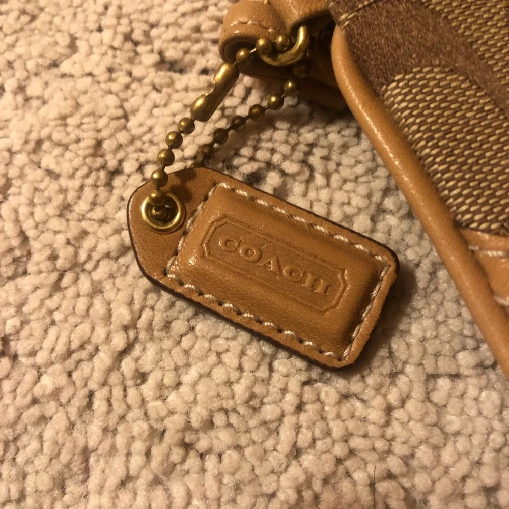 Coach Signature C Wristlet